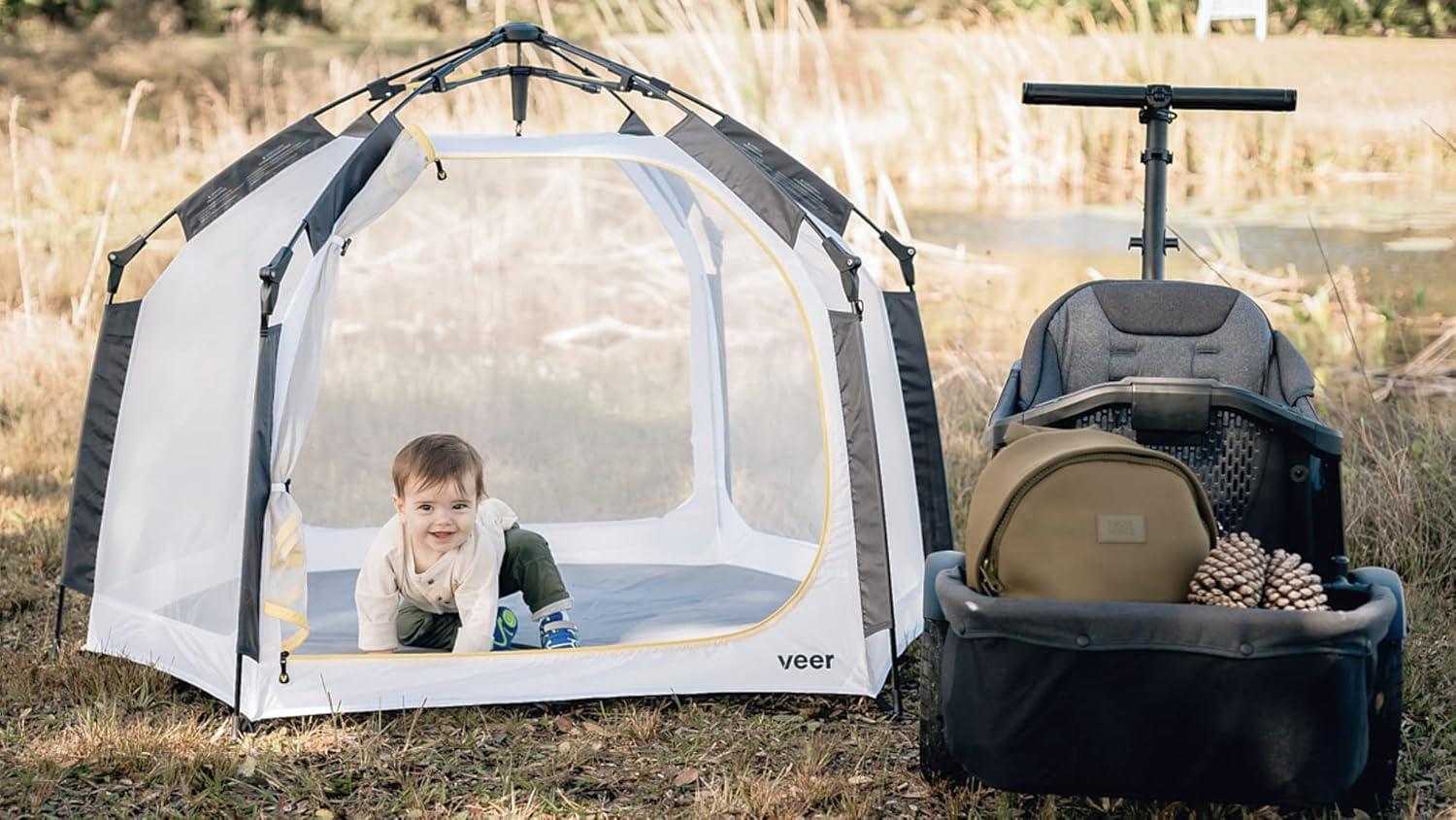 White Portable Pop-Up Play Yard with Carry Bag