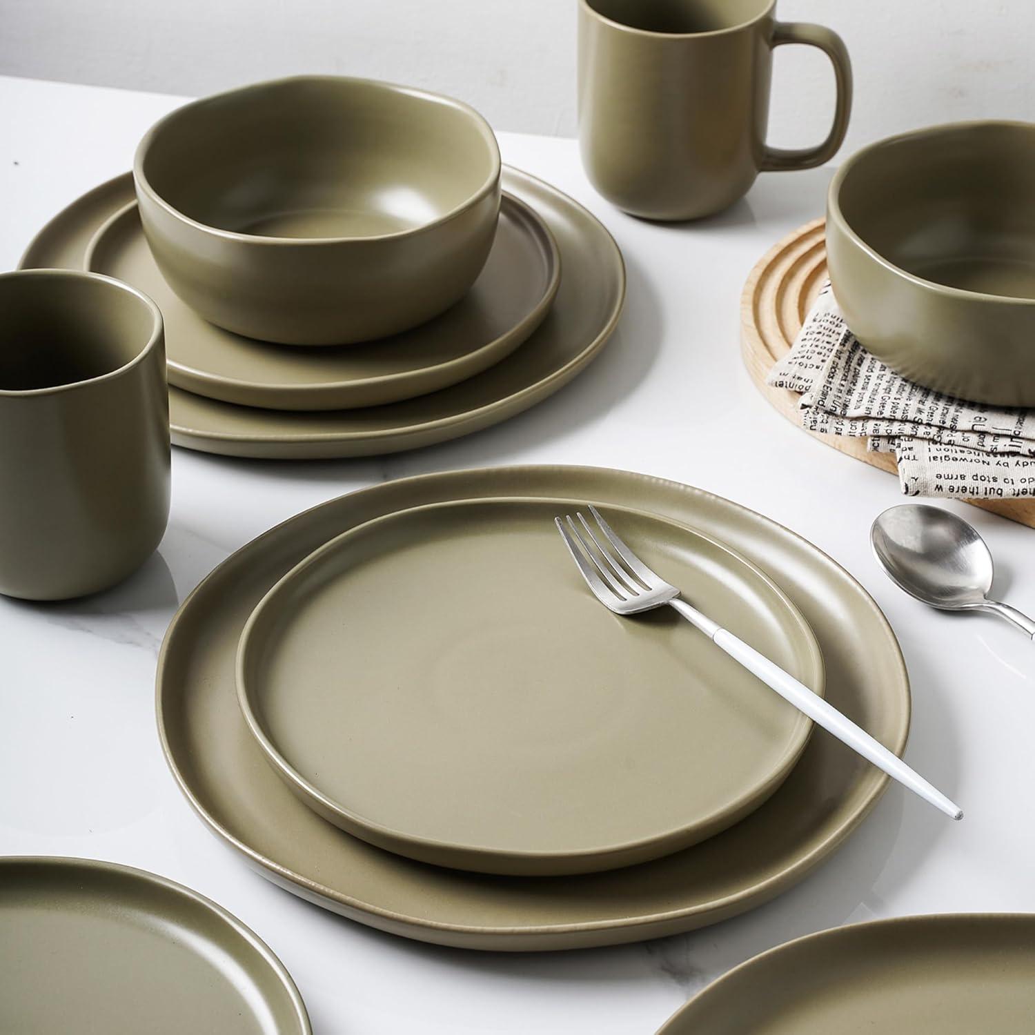 Olive Ceramic 16-Piece Dinnerware Set with Reactive Glaze