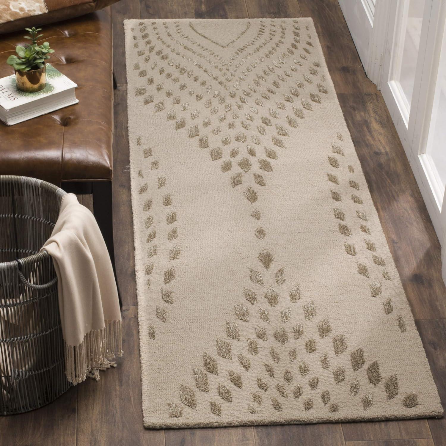 Bella BEL126 Hand Tufted Runner Rug - Blue/Ivory - 2'3"x7' - Safavieh.