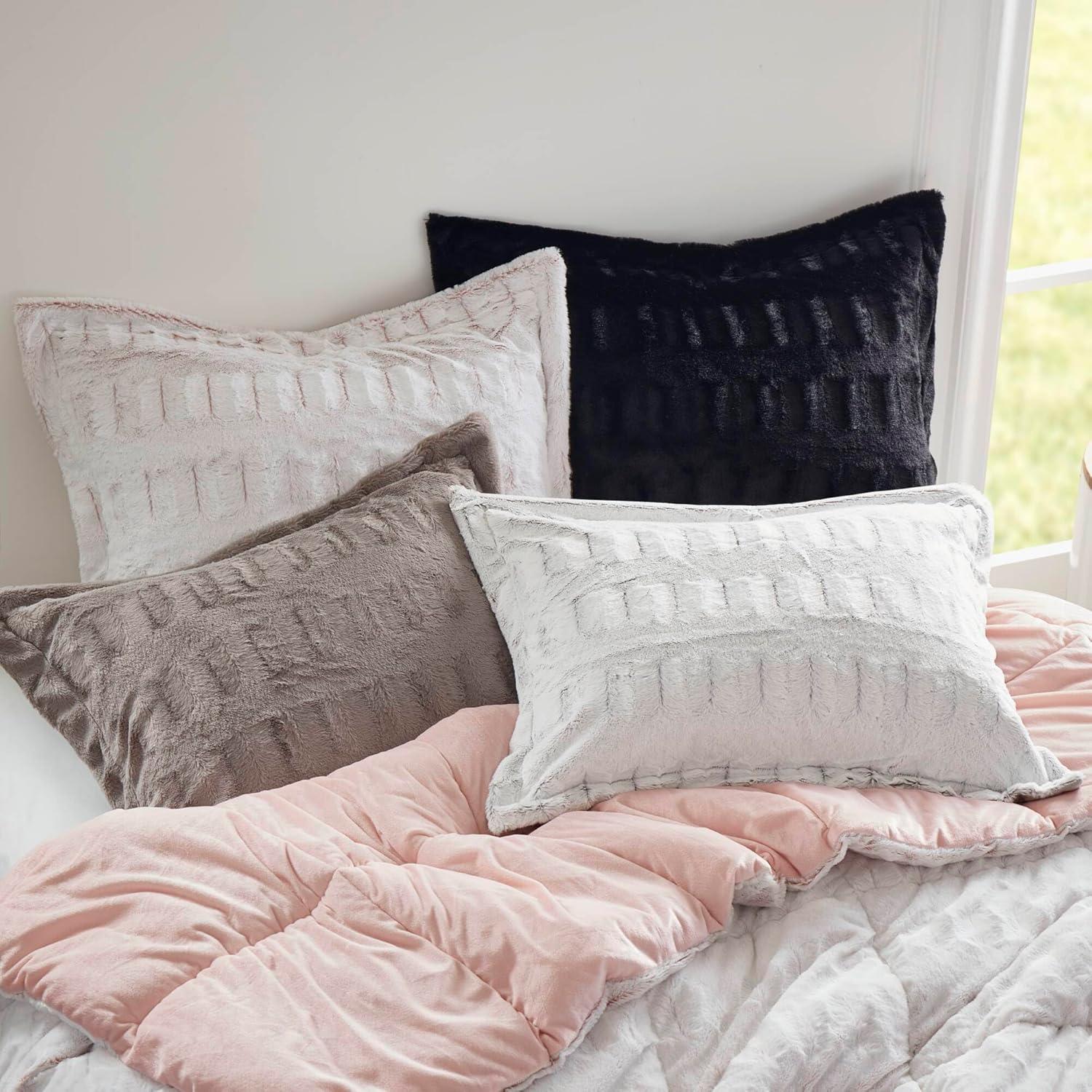 Madison Park Gia Back Print Long Fur Comforter Mini Set