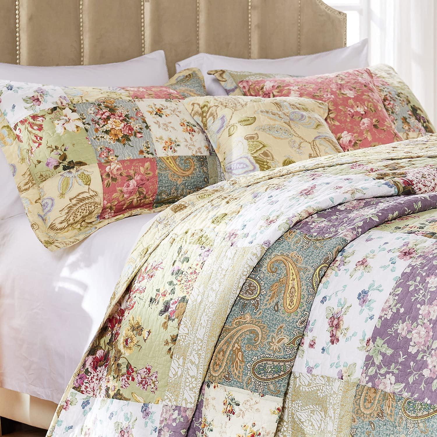 Greenland Home Fashions Blooming Prairie Patchwork Cotton Reversible Quilt Set with Throw Pillows