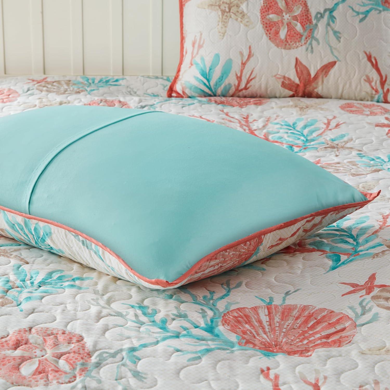 Madison Park Pebble Beach Cotton Sateen 210 TC Reversible 6 Piece Quilt Set with Throw Pillows