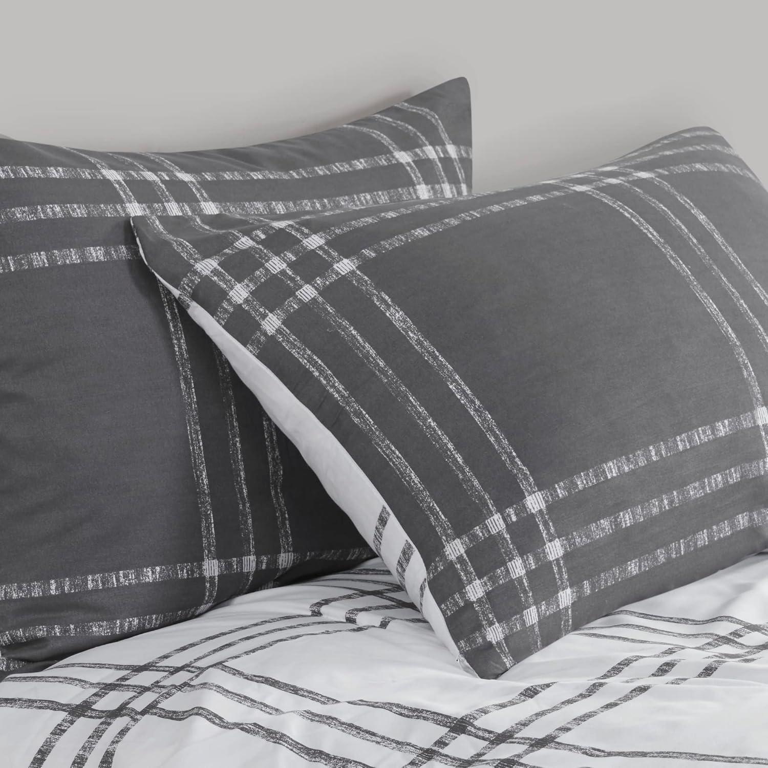King Gray Microfiber Reversible Plaid Duvet Cover Set