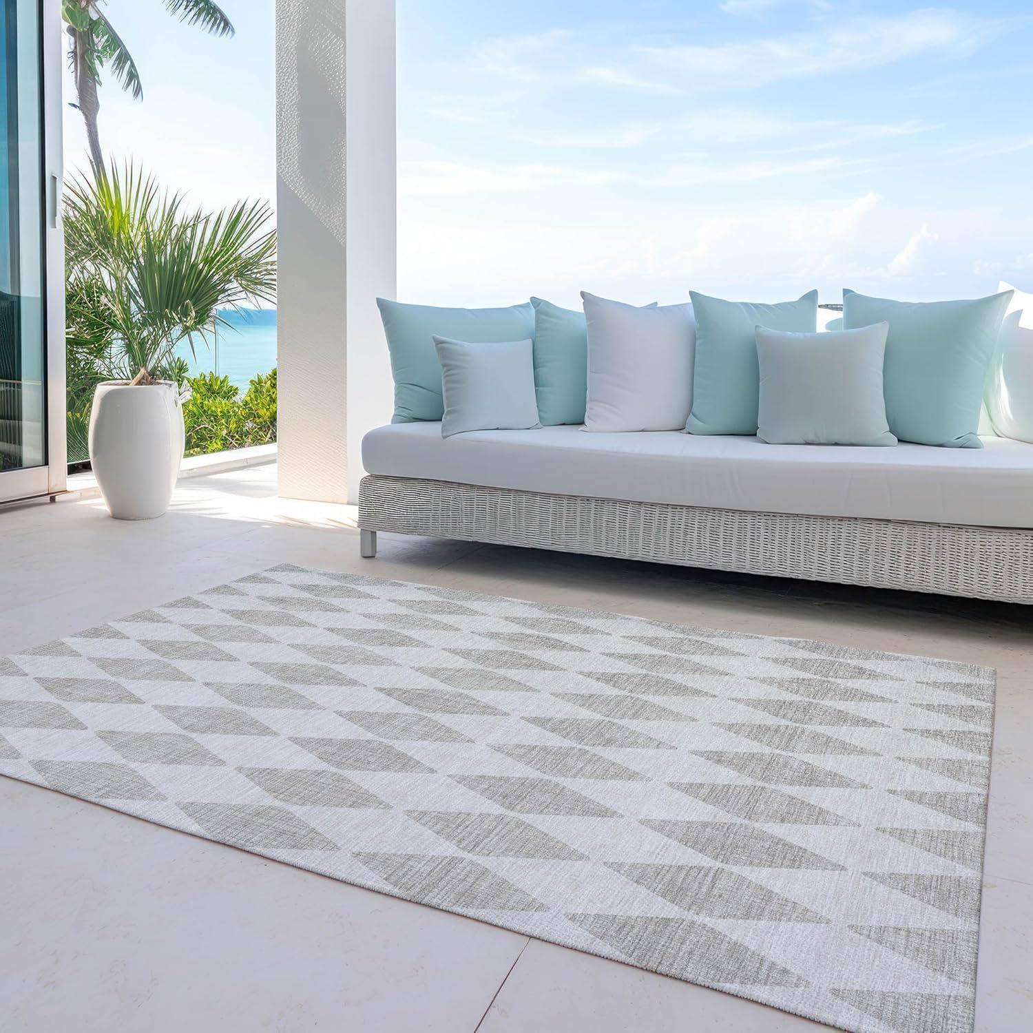 Addison Rugs Chantille Indoor/Outdoor Transitional Diamonds Beige Washable Rectangle Rug, 3' x 5'