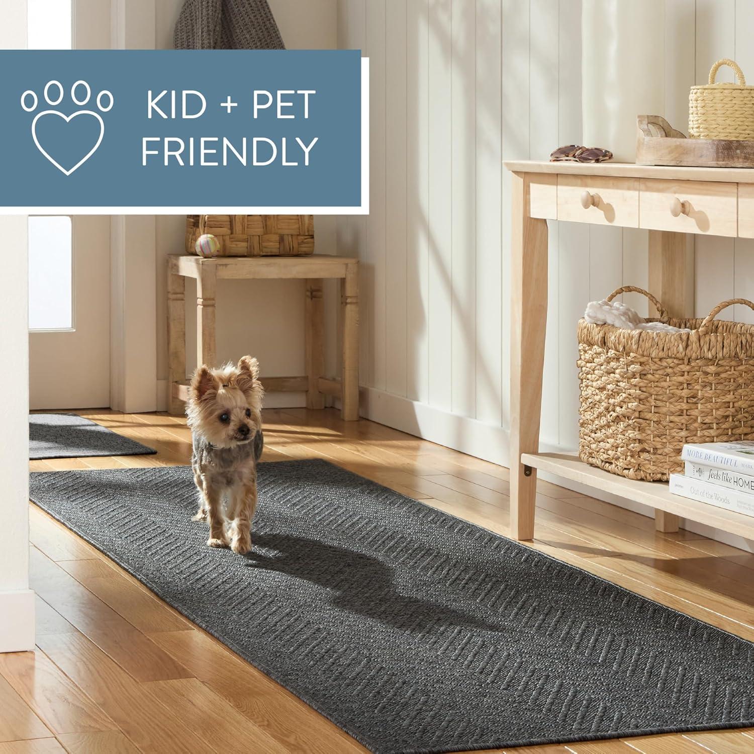 TOWN & COUNTRY BASICS Pax Herringbone Textured Solid Machine Washable Area Rug Black