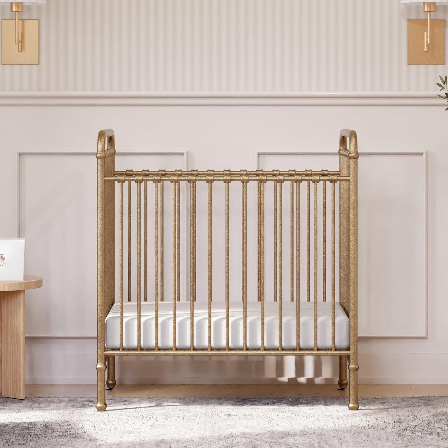 Abigail Greenguard Gold Certified 3 -in-1 Convertible Crib