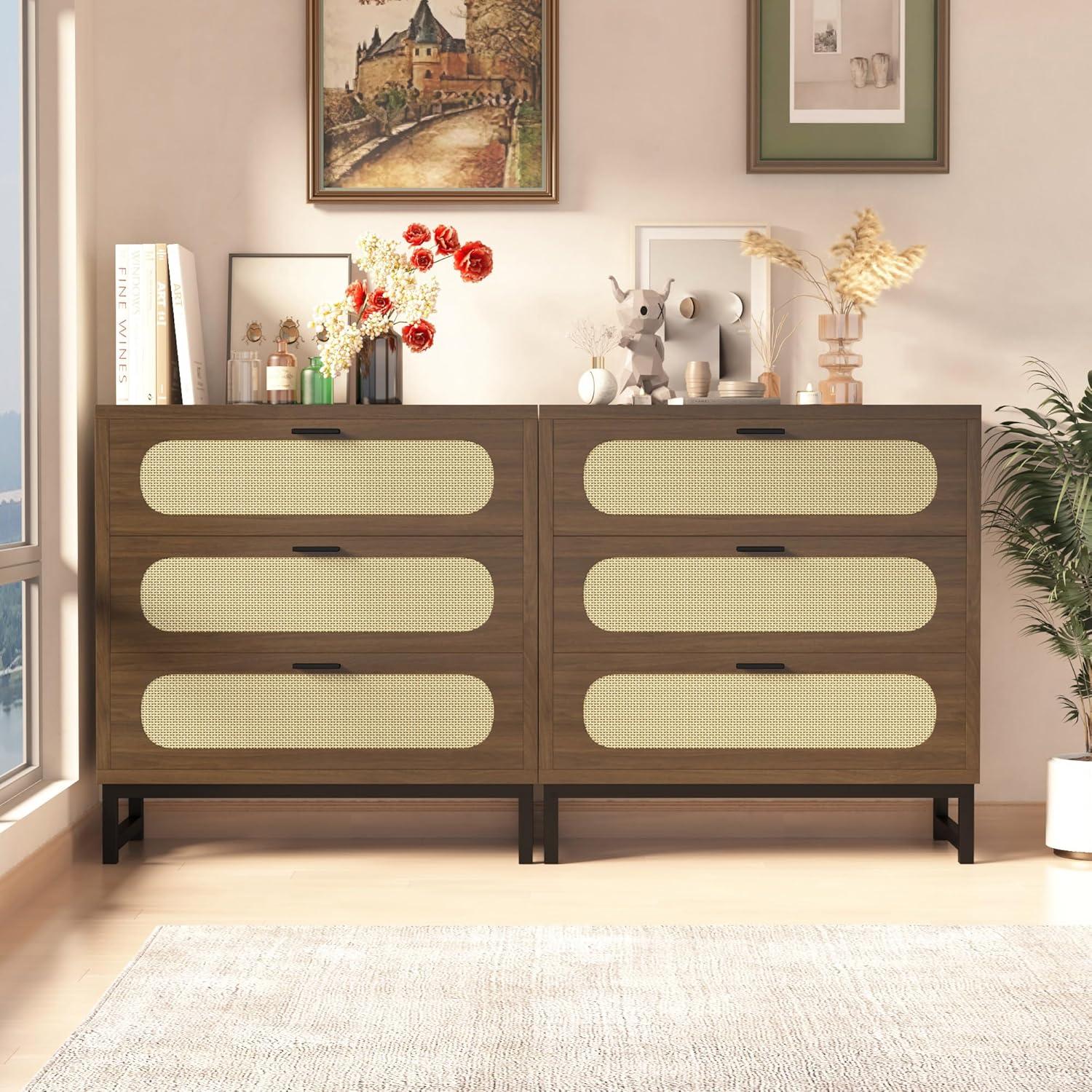 3 Drawer Dresser for Bedroom, Wide Modern Wooden Chest of Drawers, Accent Storage Cabinet Modern Bedside Table Golden Handles for Living Room, Entryway (Walnut Oak)