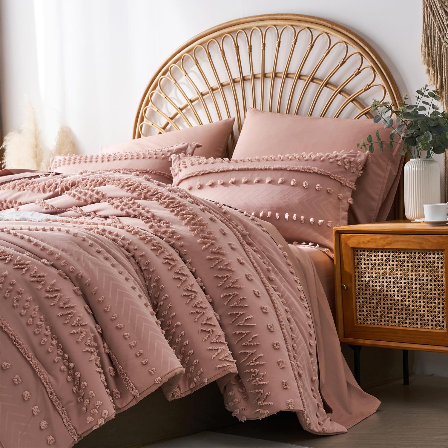 akkialla King Size Comforter Set 7 Pieces,Pink Boho Tufted Bedding Comforter Sets in King Size for All Seasons,Bed in a Bag with Comforter,Flat Sheet,Fitted Sheet,Pillowcases and Shams(Pink,King)