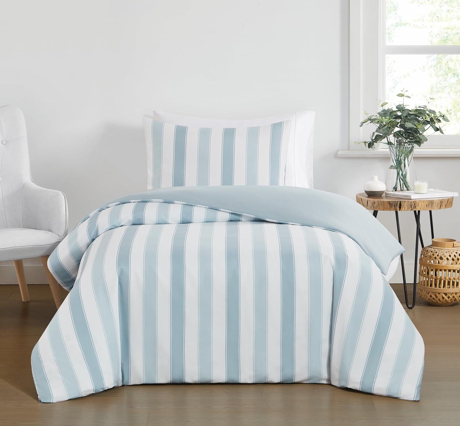 TRULY SOFT Aiden Stripe Duvet Set Blue Polyester 2-Piece Twin XL Duvet Set, Stripe Themed, for Men and Women, Oeko-TEX Certified Confidence