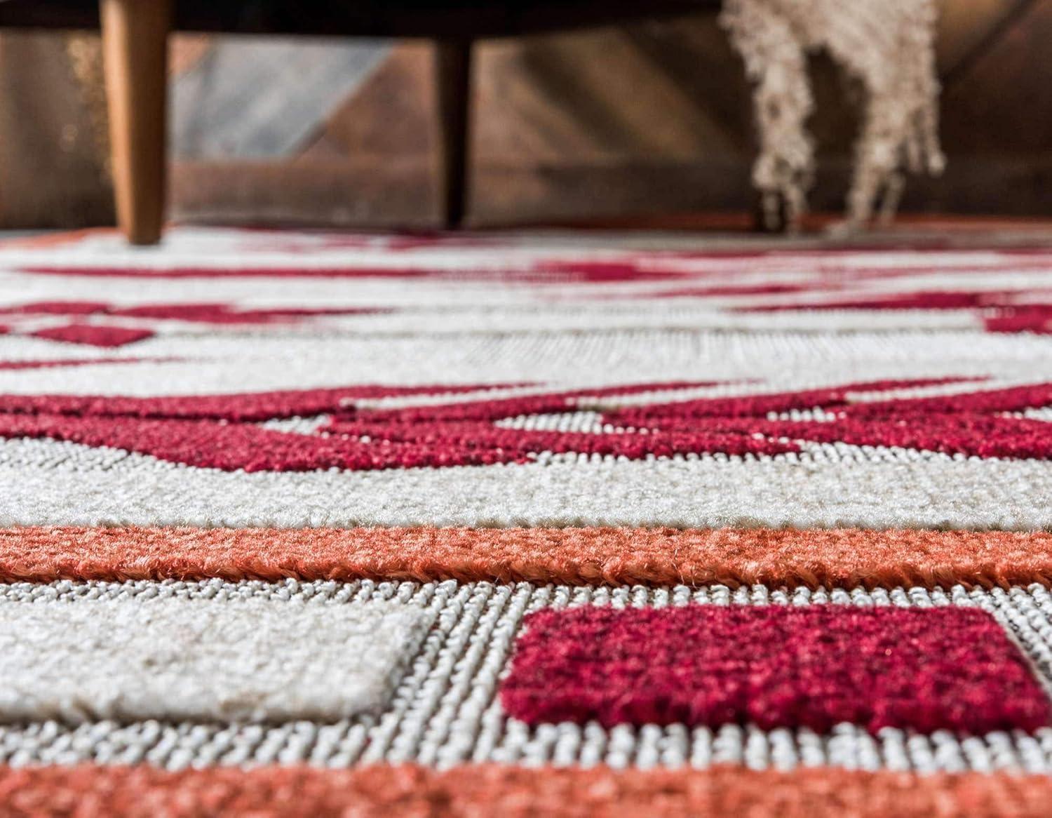 Unique Loom 5' 1 x 8' 0 Burgundy Outdoor Modern Albuquerque Area Rug