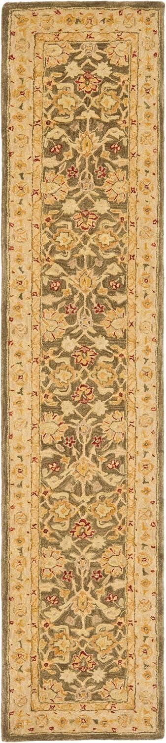 Safavieh Hand Tufted Wool Rug