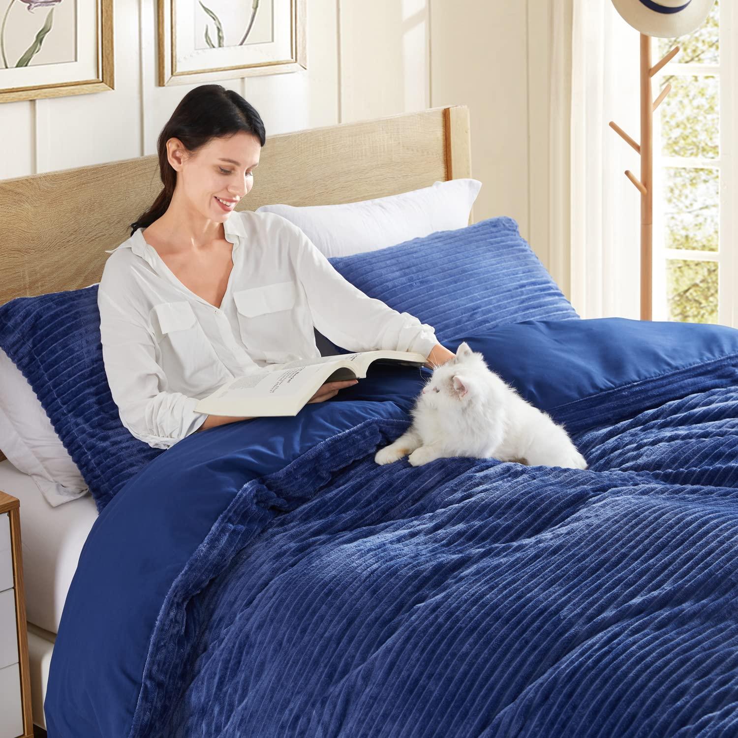 Nestl Microfiber Reversible Duvet Cover Set