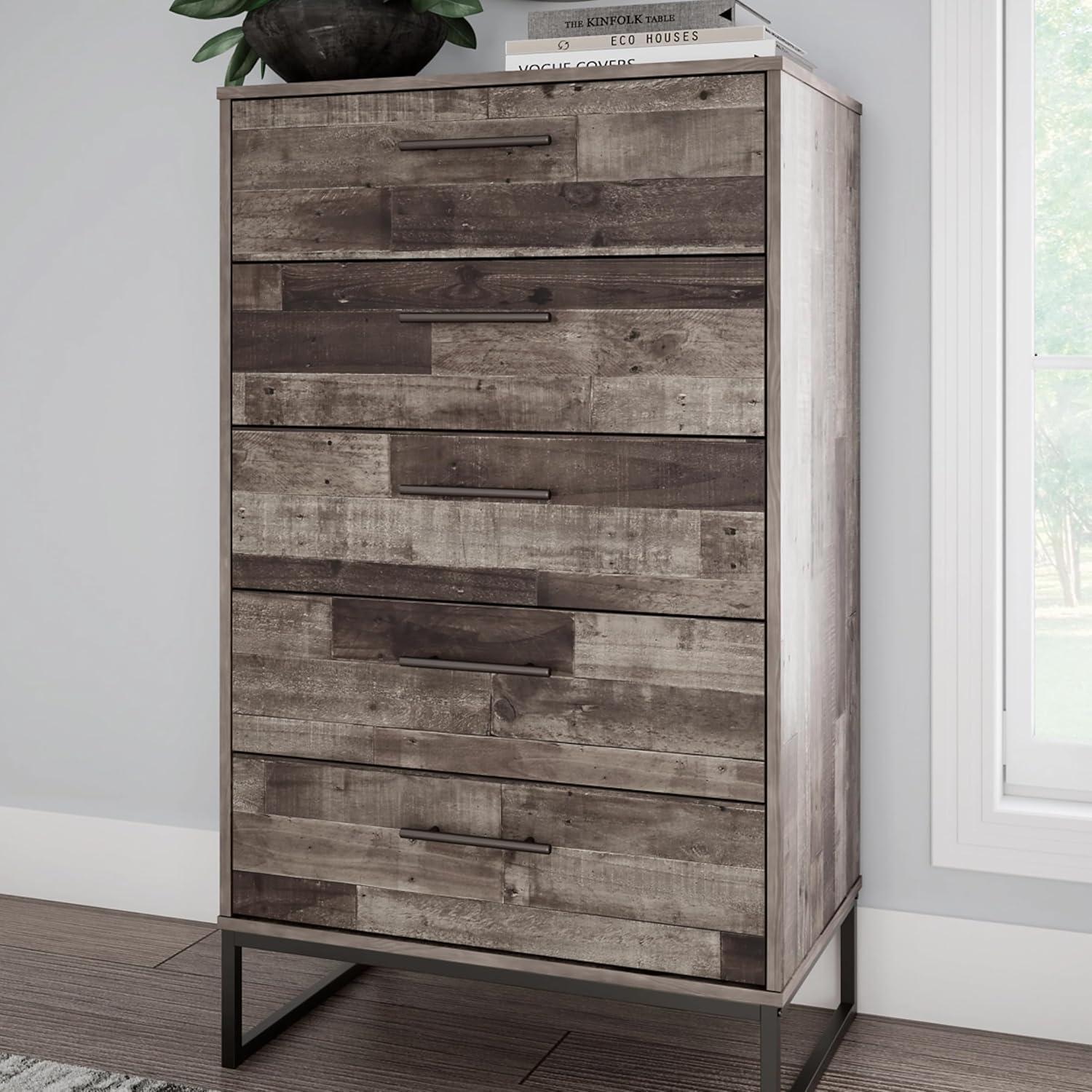 Neilsville 5 Drawer 29.88" W Chest