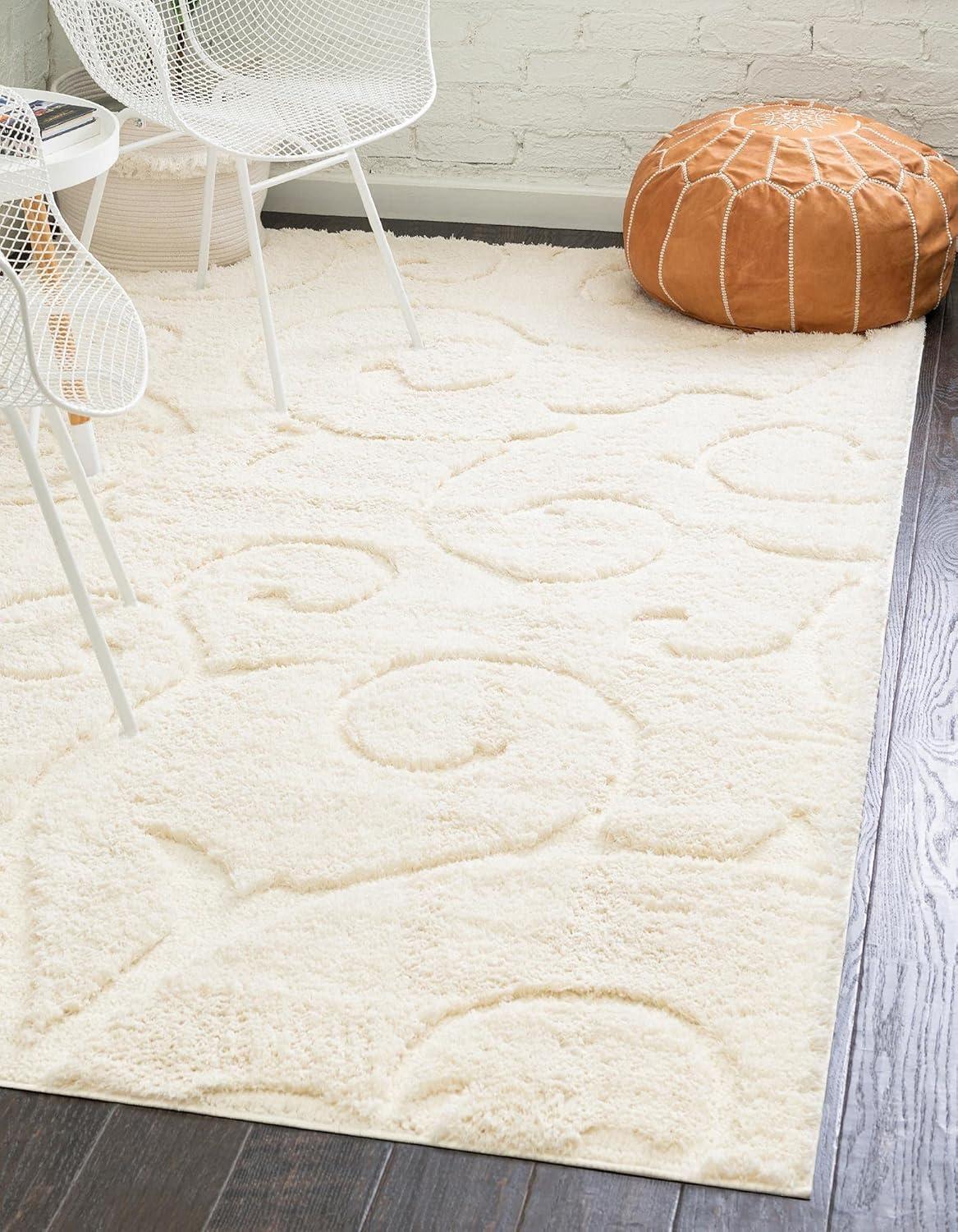 Ivory Floral Shag Synthetic 8' x 10' Easy Care Rug