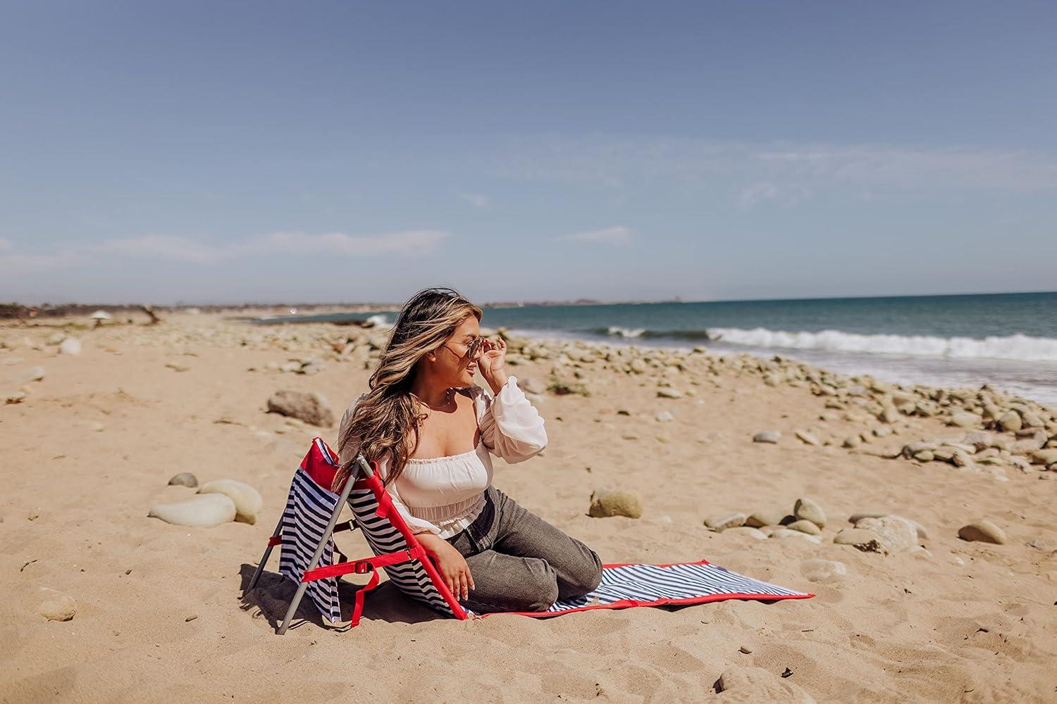 PICNIC TIME Beachcomber Portable Beach Mat - Soft Beach Lounger - Backpack Beach Chair & Tote, (Blue Pinstripe)