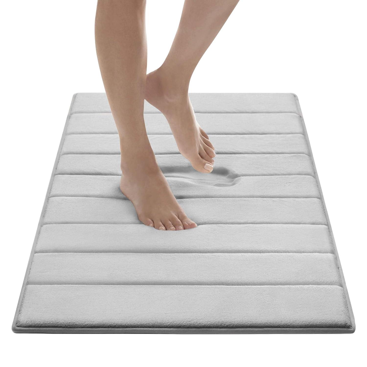 17"x24" Quick Dry Memory Foam Luxury CoreTex Bath Rug Rug Runner Light Gray - Microdry