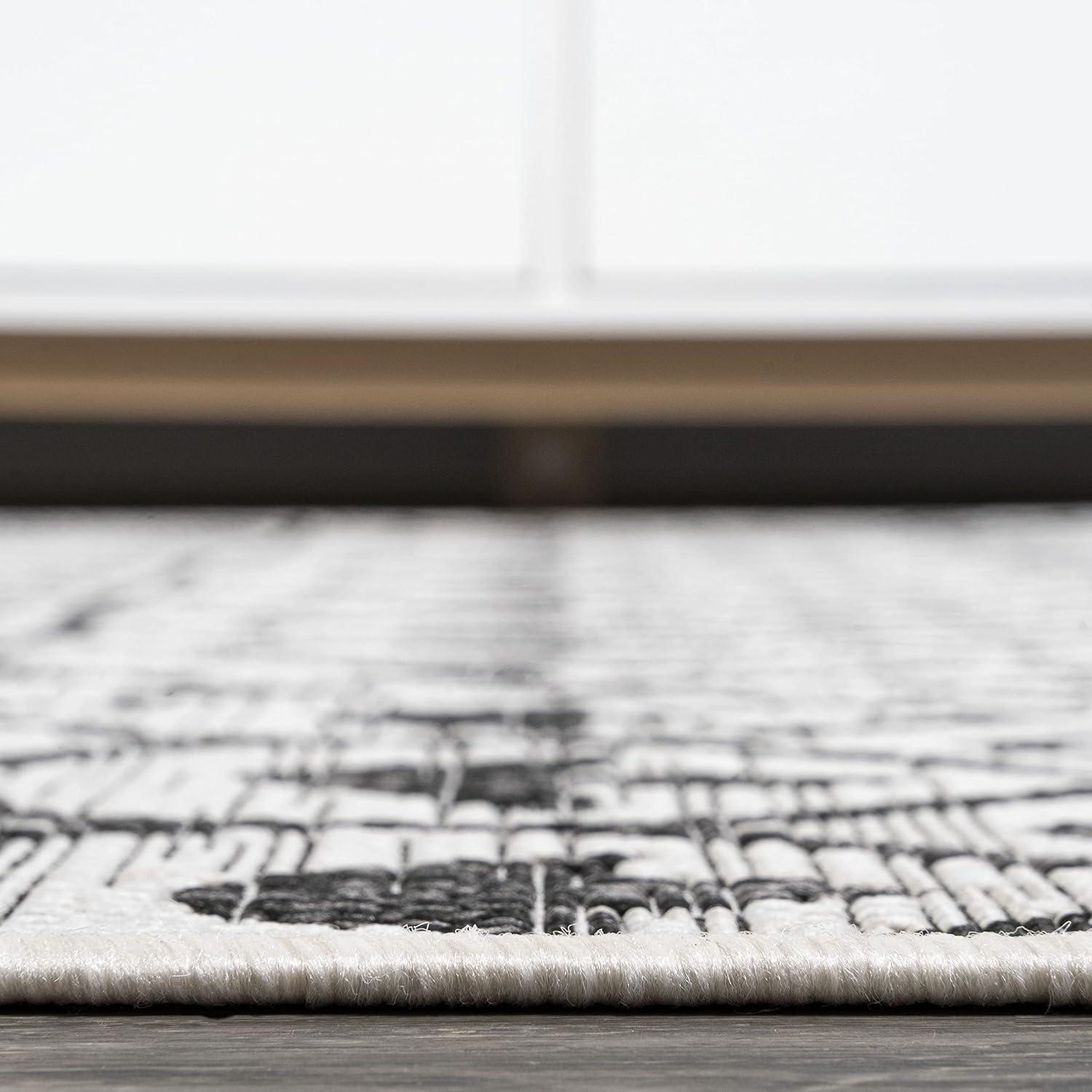 3'x5' Kafel Modern Bohemian Indoor/Outdoor Area Rug, Ivory/Black - JONATHAN Y