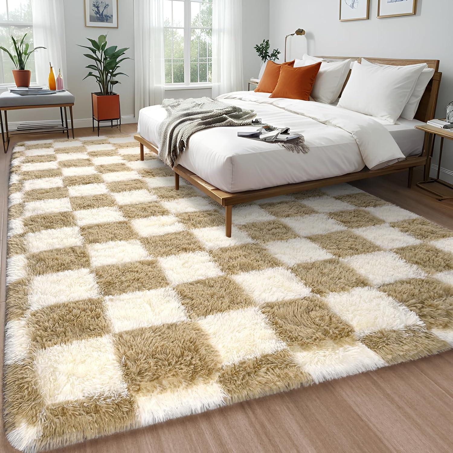 Corrigan Studio® Haylee Super Lightweight Plastic Straw Rug Checkered Black/White Outdoor Area Rug