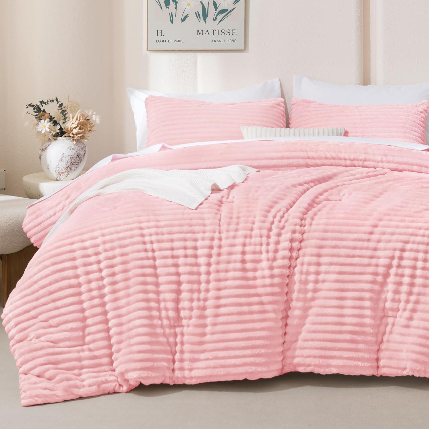 Andency Fluffy Queen Comforter Set, Super Soft White Comforters Queen Size, Winter Warm Fleece Faux Fur Bedding Set, Luxury Plush Fuzzy Bed Set 3 Pieces (1 Shaggy Comforter, 2 Pillowcases)