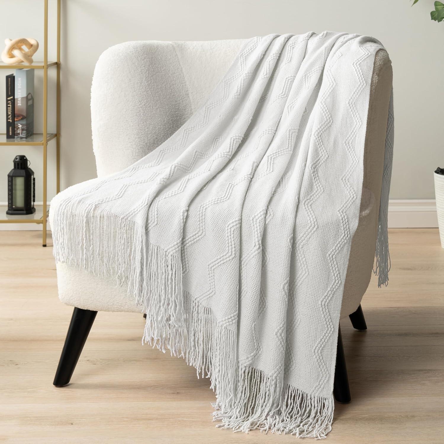 Pavilia Throw Blanket