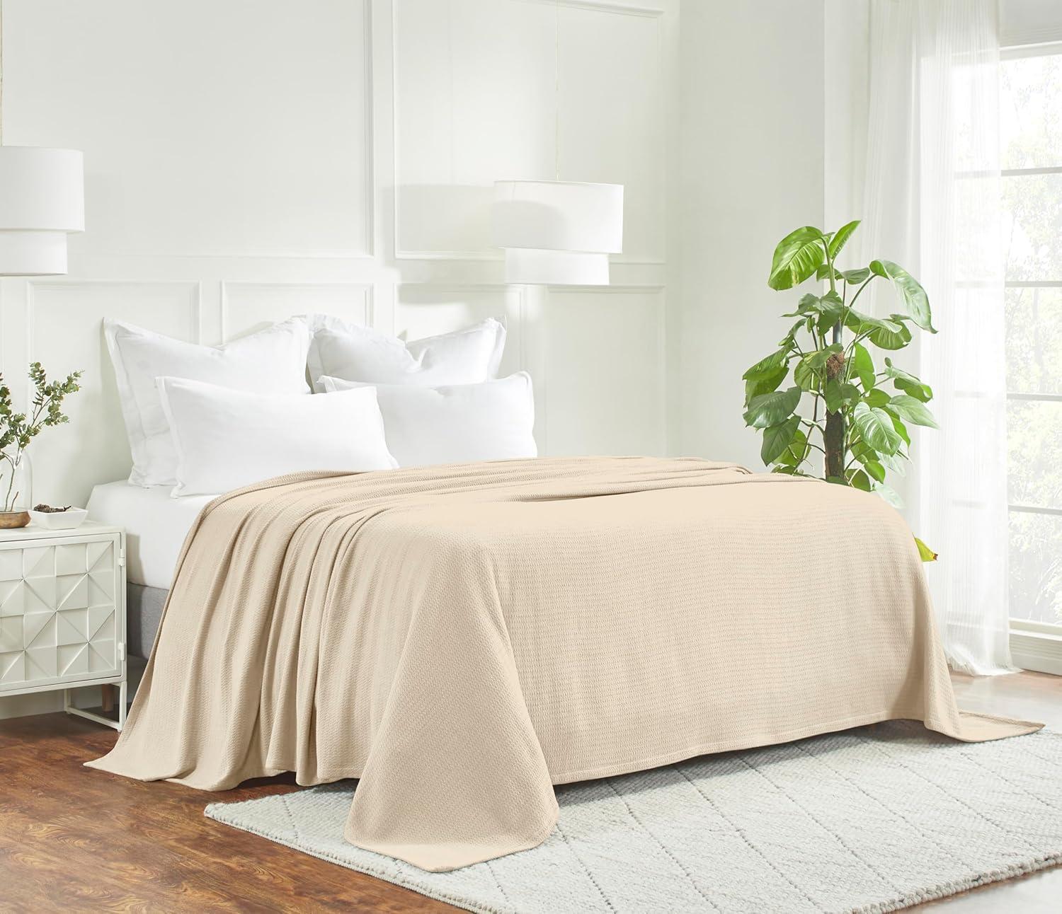 Superior Waffle Weave Honeycomb Knit Soft Textured All-Season Cotton Blanket