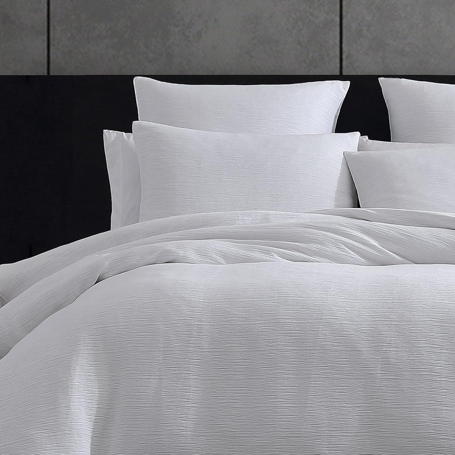 Vera Wang Vera Wang Solid Textured Pleats White Duvet Cover Set