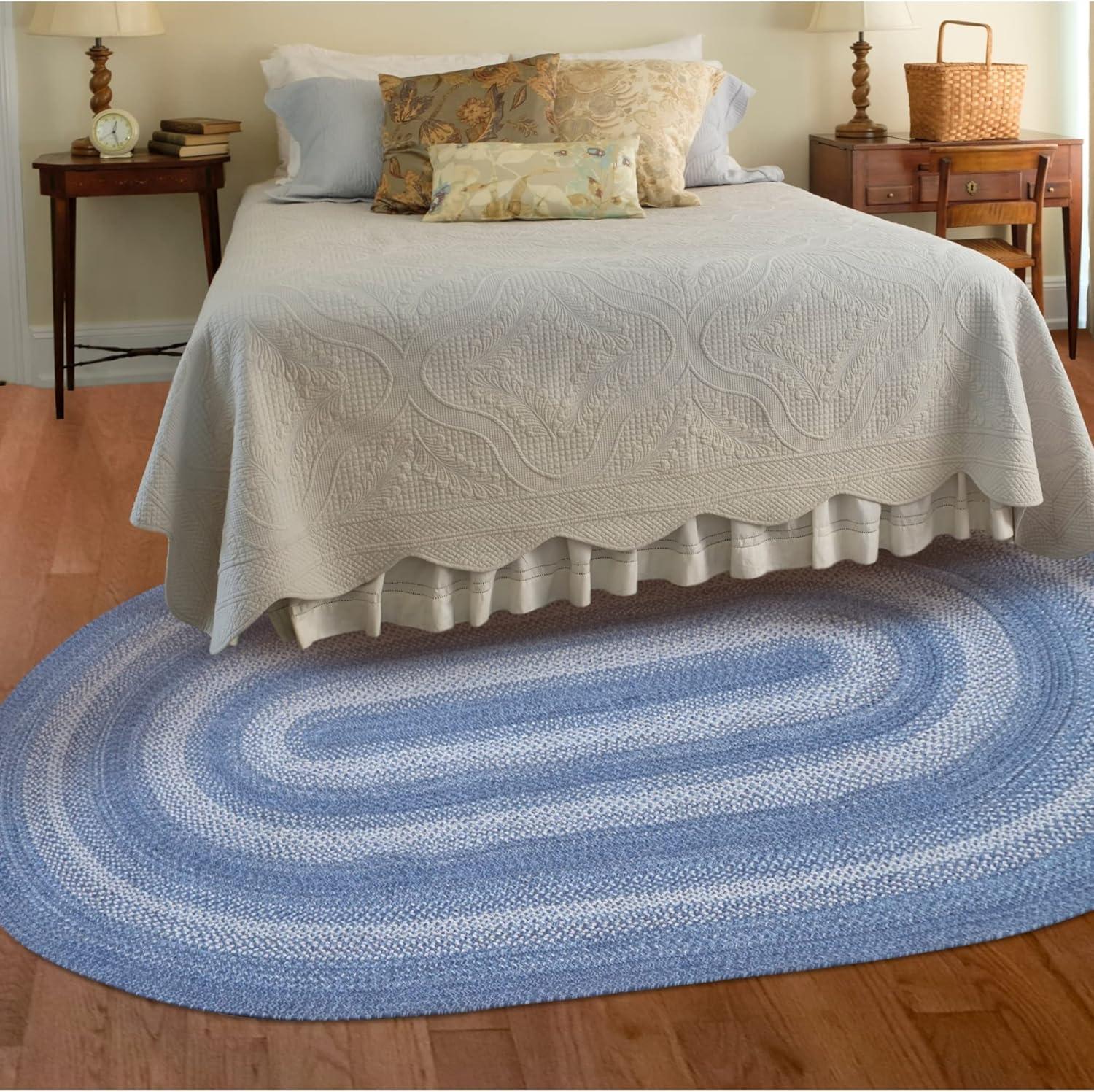 Denim Delight Handmade Viscose 4' x 6' Oval Braided Rug