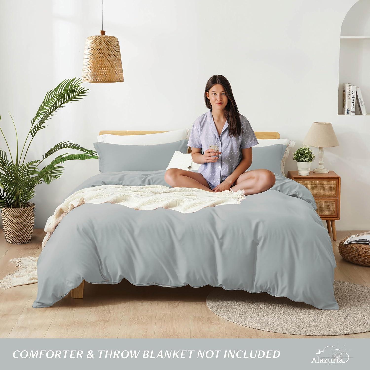 Alazuria Duvet Cover Set Soft Prewashed Microfiber with zipper and 4 corner ties Cloud Grey color Queen size ( 90" x 90" )