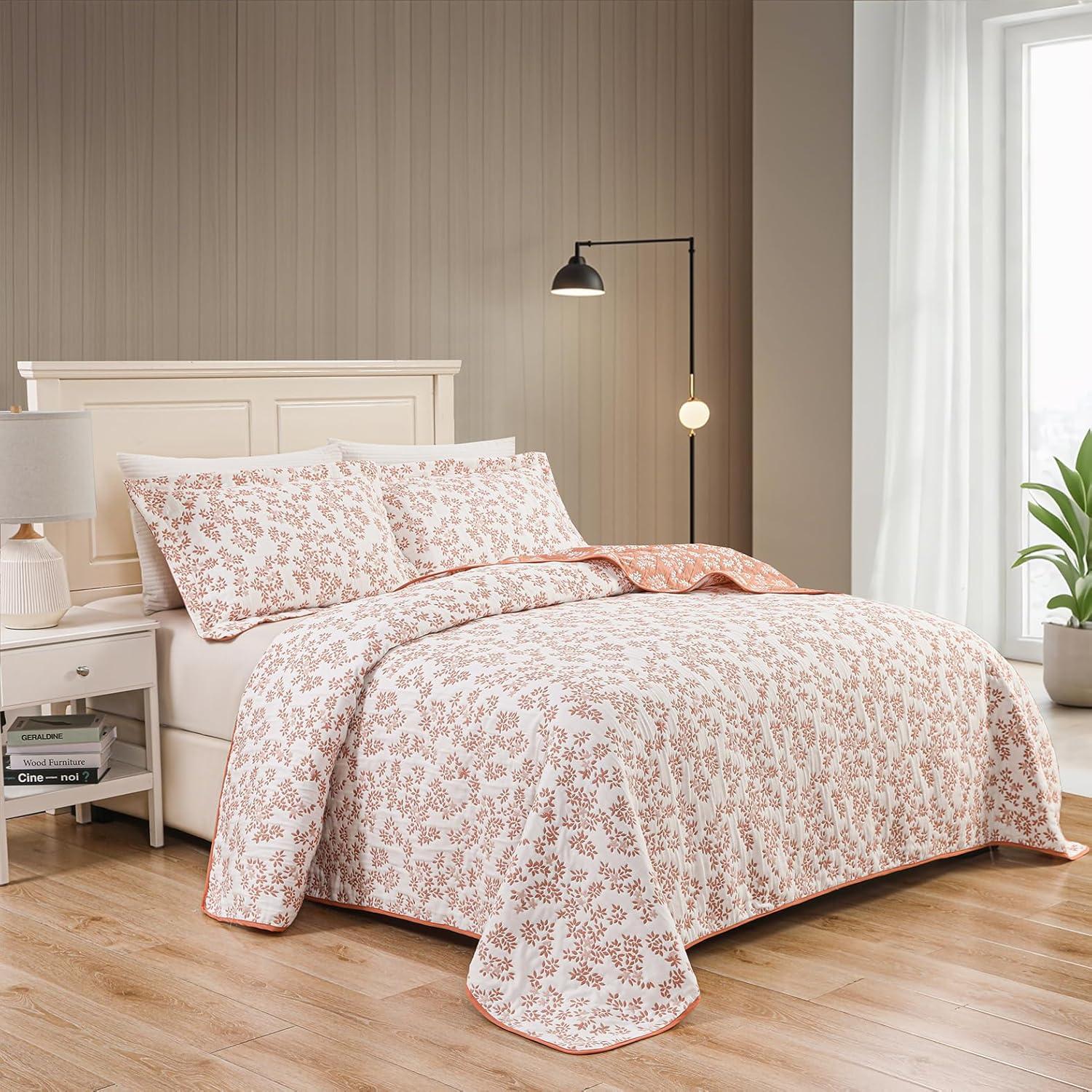 Marina Decoration Percale Floral Quilt Set