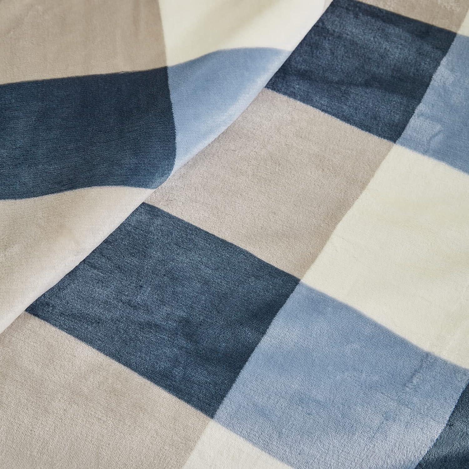 Blanket for Women, Sherpa Throw Blanket for Couch, Flannel Cozy Soft Blanket for Bed - Fleece, Gray-Soft Blue, 50x60 Inches