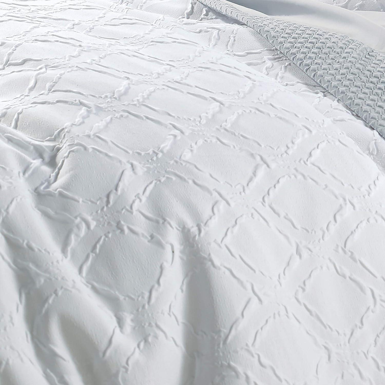 Kelly Clarkson Home Drum Modern & Contemporary Comforter Set