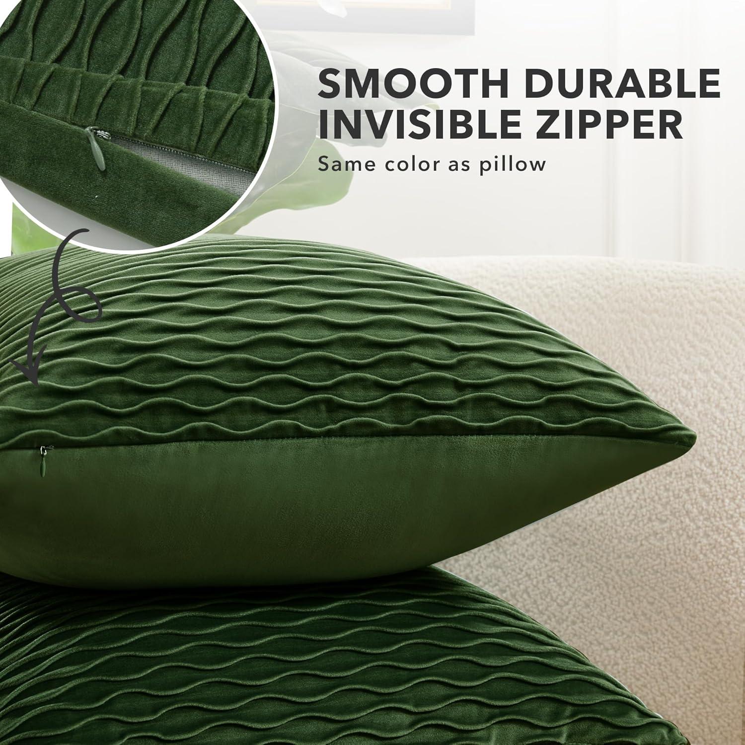 Deconovo Decorative Velvet Throw Pillow Covers, Set of 2, Soft & Elegant Cushion Covers for Sofa, Bedroom, Living Room & Home Decor, Wave/Cream White, 16x16 Inch