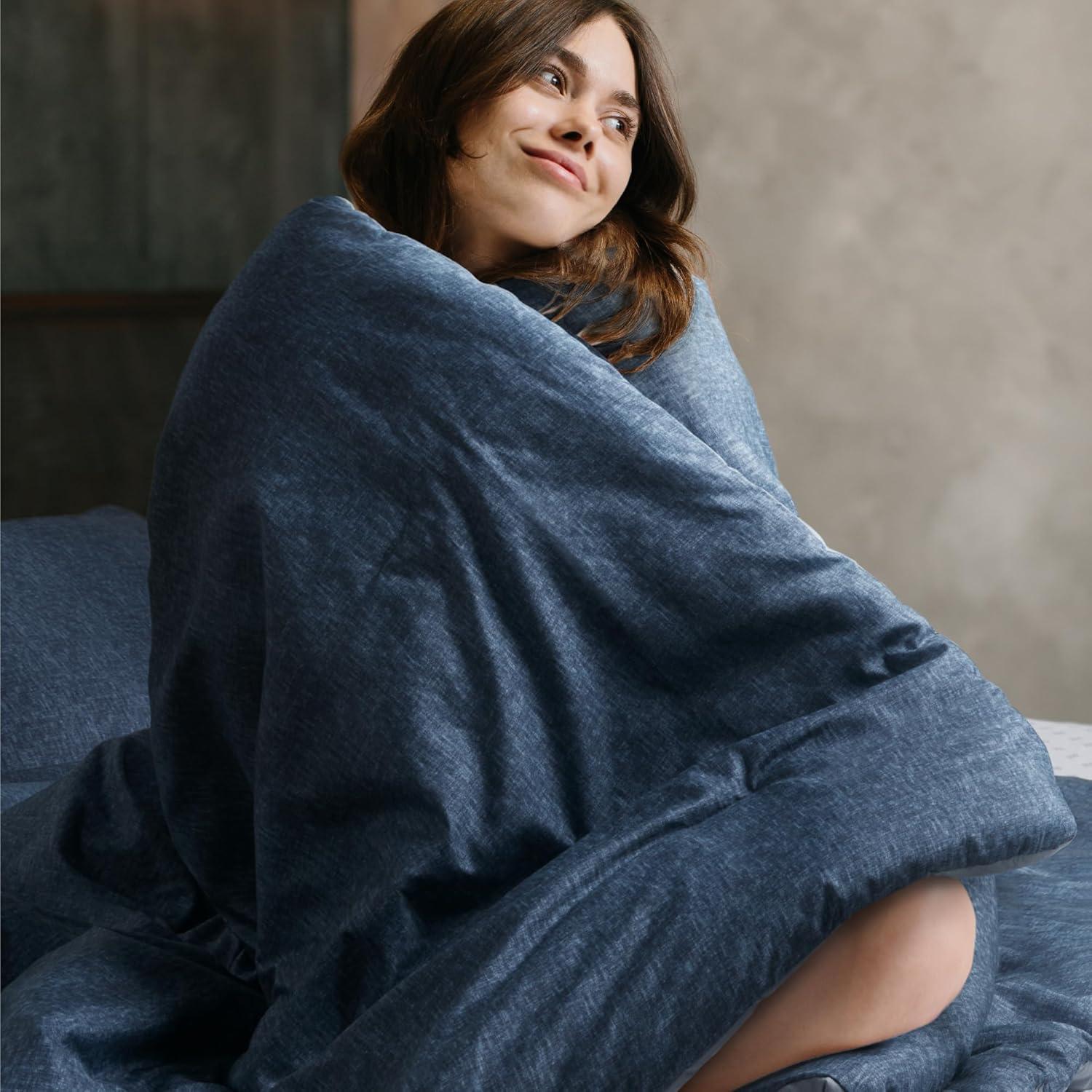 Lightweight Grey Comforter for Queen Size and Full Size Bed, Modern Chambray Bedding Set, Including 1 Comforter and 2 Pillow Shams