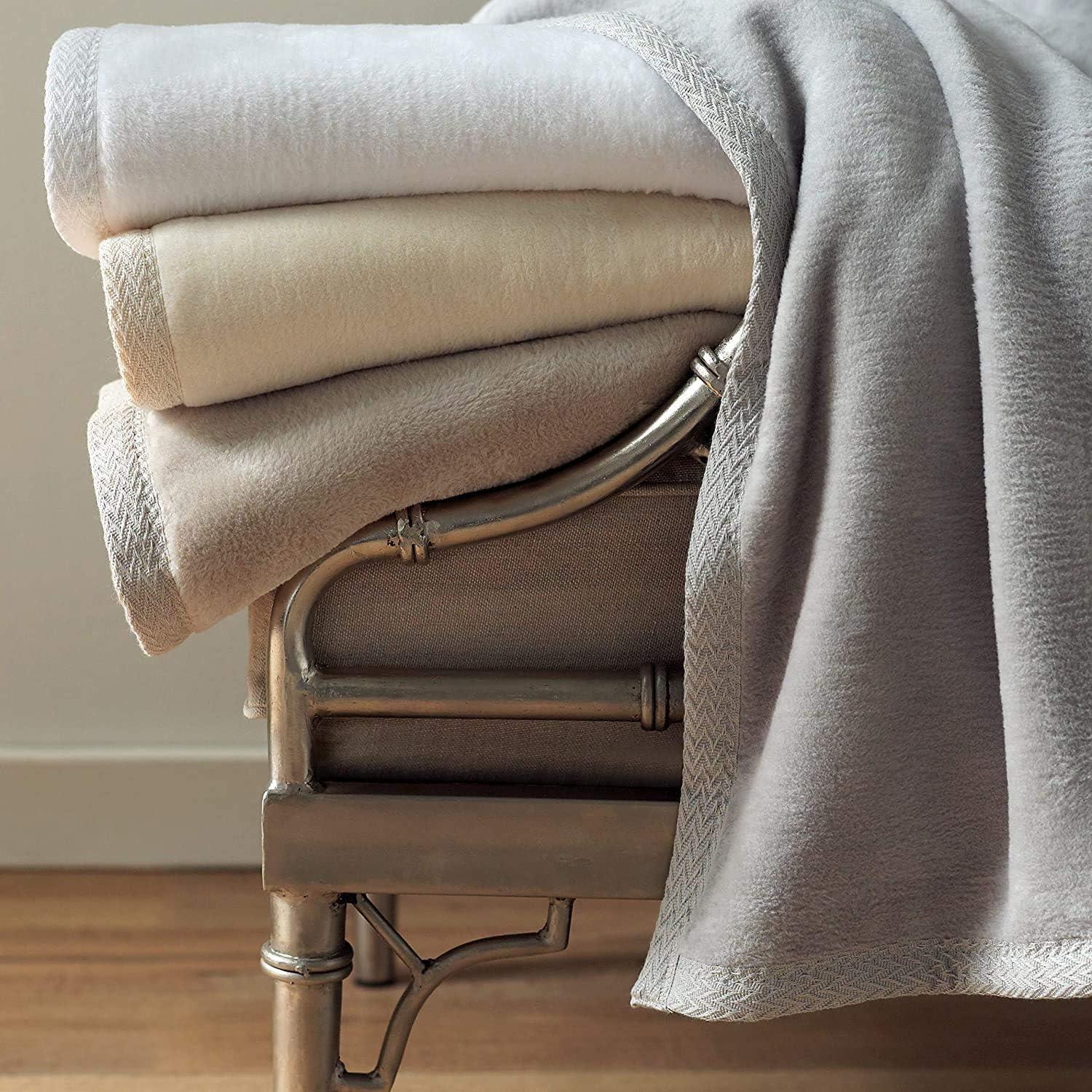 Peacock Alley Signature All Seasons 100% Cotton Blanket
