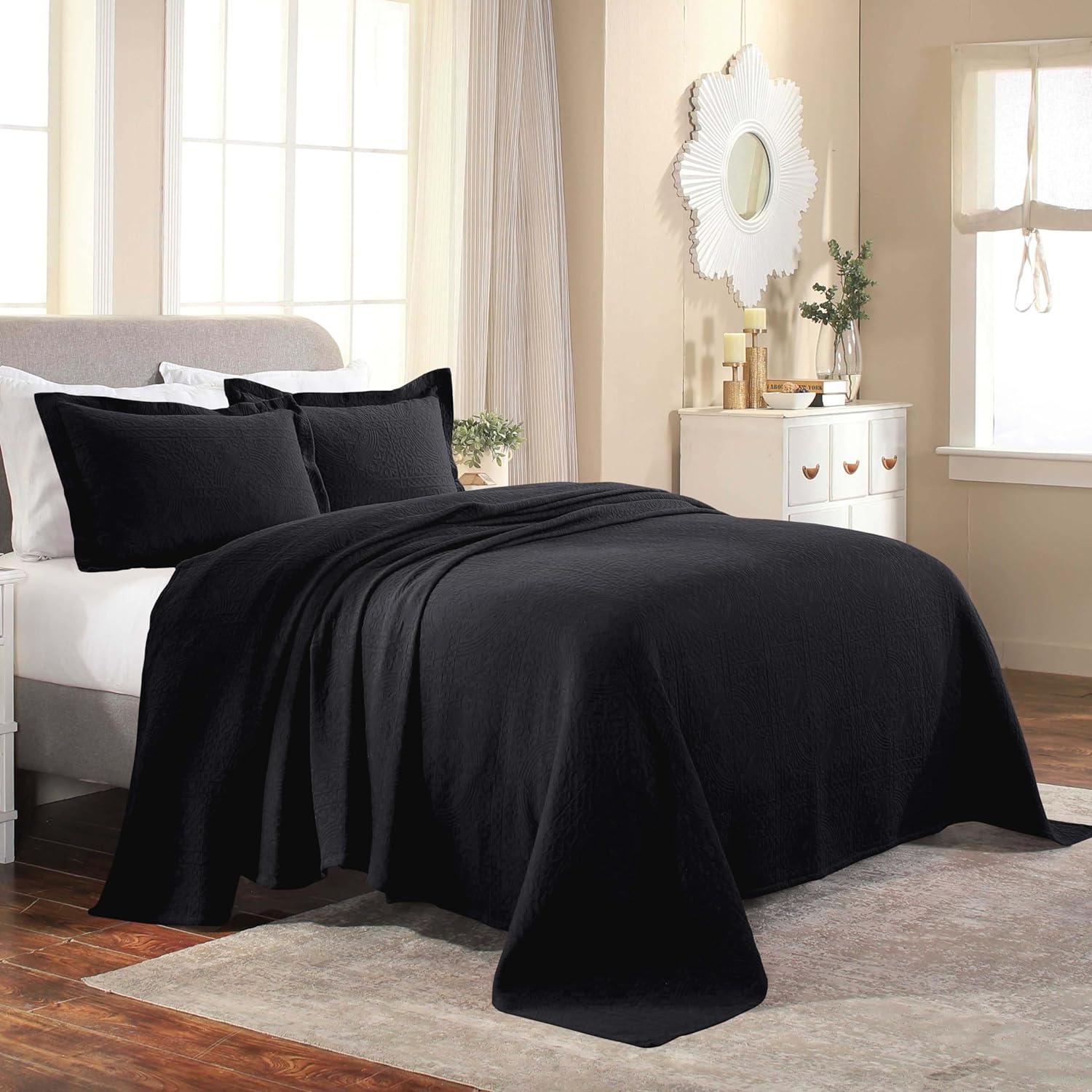 Superior Jacquard Matelasse Cotton Bedspread Set of 3 Pieces, Full, Black