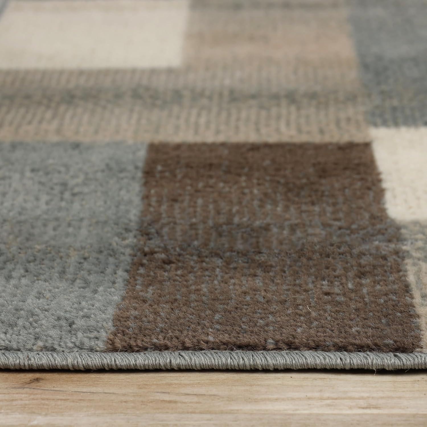 Gray Geometric Polypropylene Runner Rug with Jute Backing