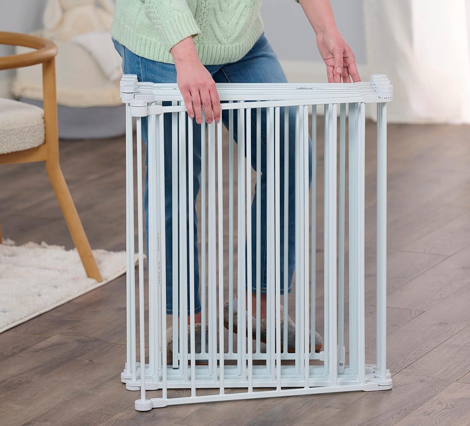 Regalo 2 in 1 Super Wide™ Safety Gate & Play Yard