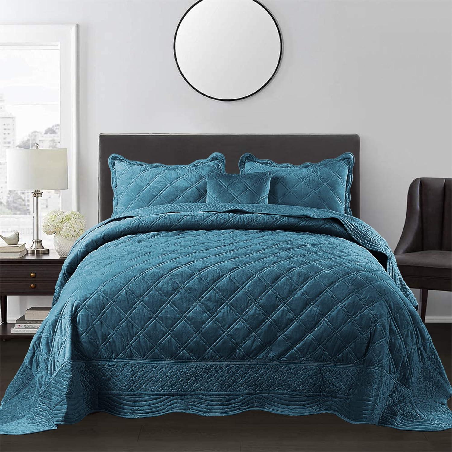 Home Soft Things 4 Piece Supersoft Microplush Quilt Set