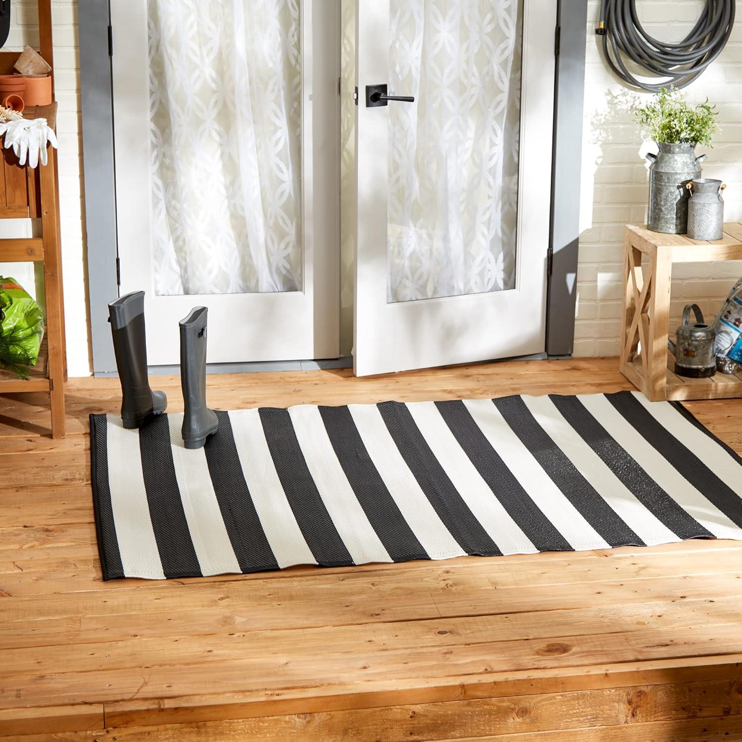 Highland Dunes Bitner Striped Rug