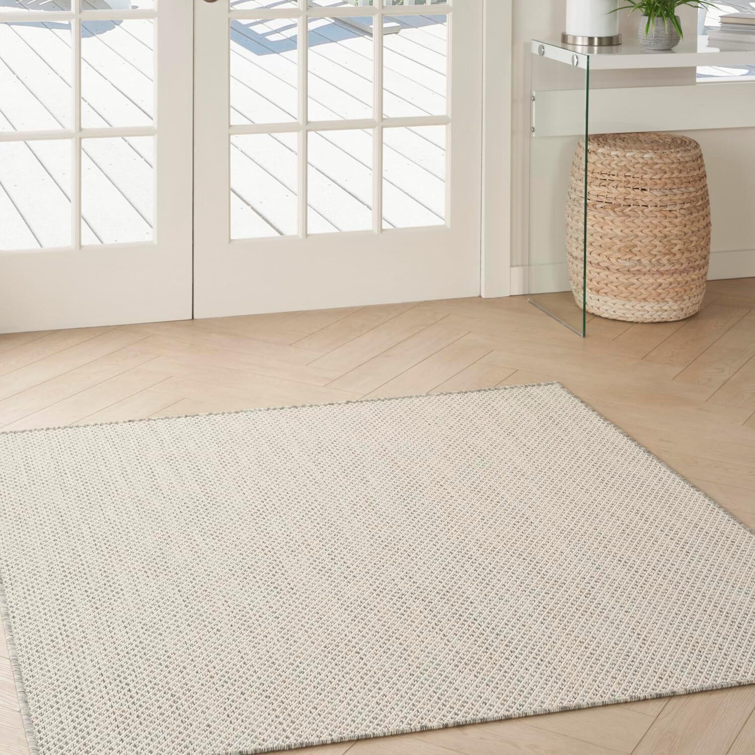 Nourison Courtyard Modern Easy Care Outdoor Rug