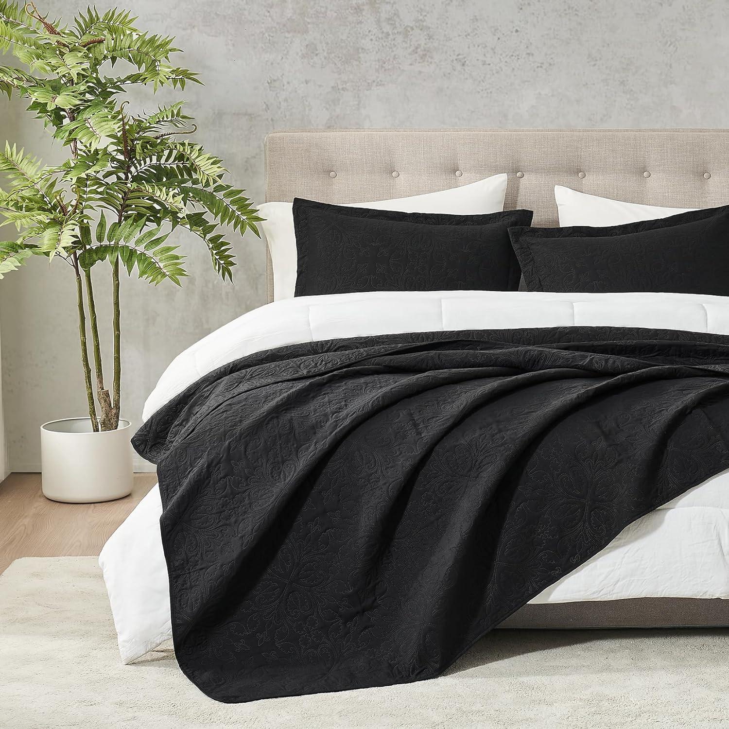 Antora Microfiber Modern & Contemporary Coverlet / Bedspread Quilt Set