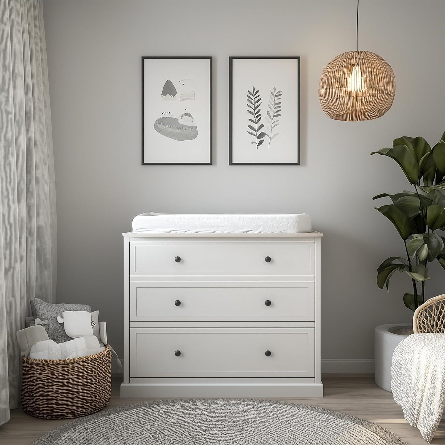 HESTIA HARDWARE Classic Collection  1 3/16" Diameter Round Knob Multipack (Set of 25)