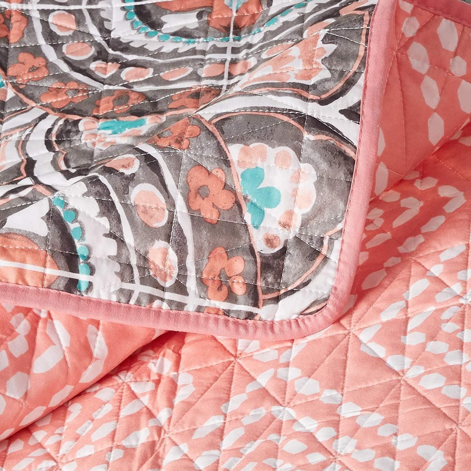 Ibiza Coral Reversible Microfiber Queen Quilt Set