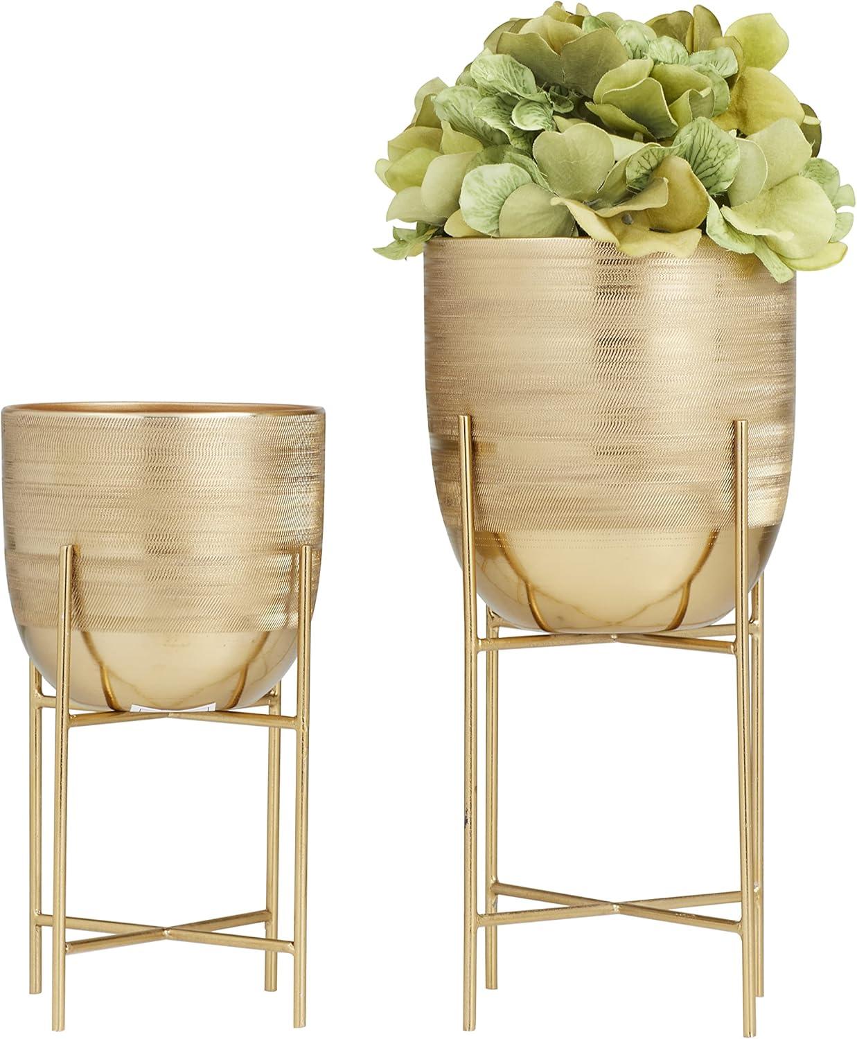 CosmoLiving by Cosmopolitan 2 - Piece Metal Dome Indoor Outdoor Planter with Removable Stand Set