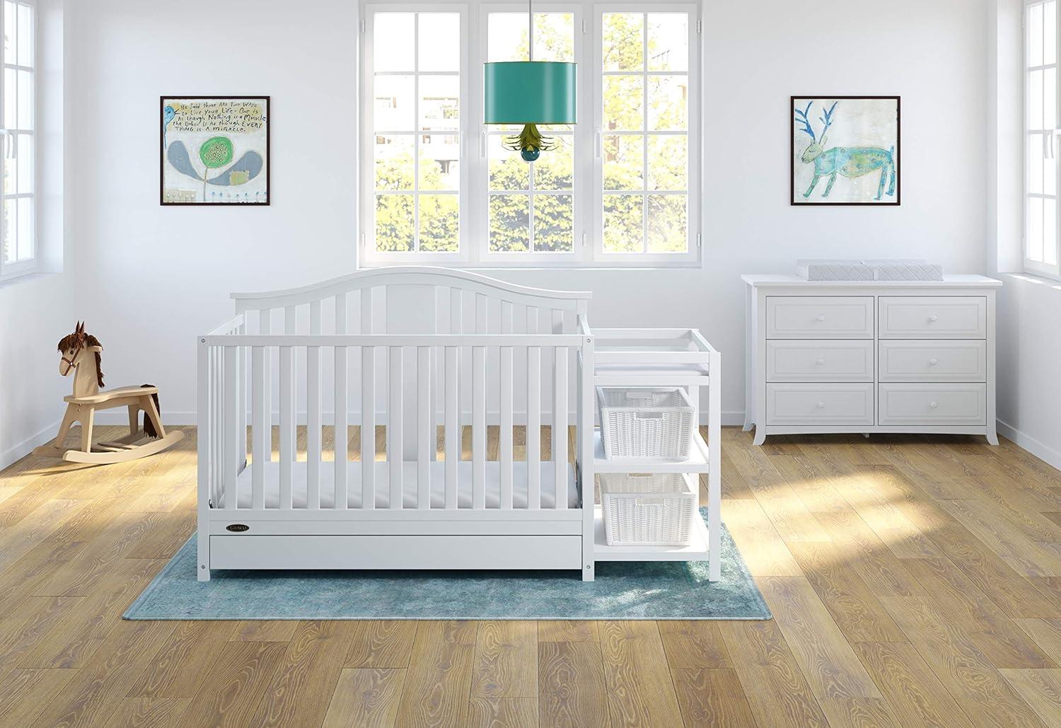 Graco Solano 5-in-1 Convertible Crib and Changer with Drawer