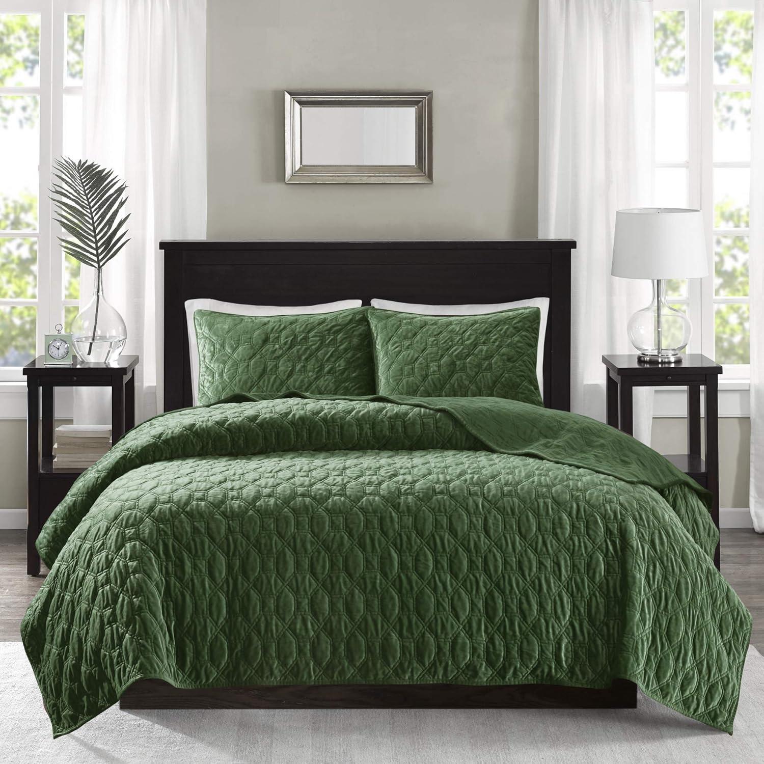 Madison Park Harper 3 Piece Velvet Quilt Set