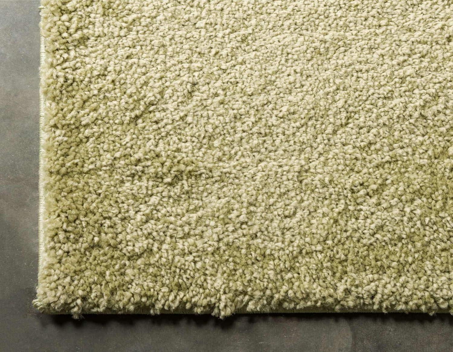 Unique Loom 2' 2 x 13' 0 Solo Calabasas Light Green Area Rug