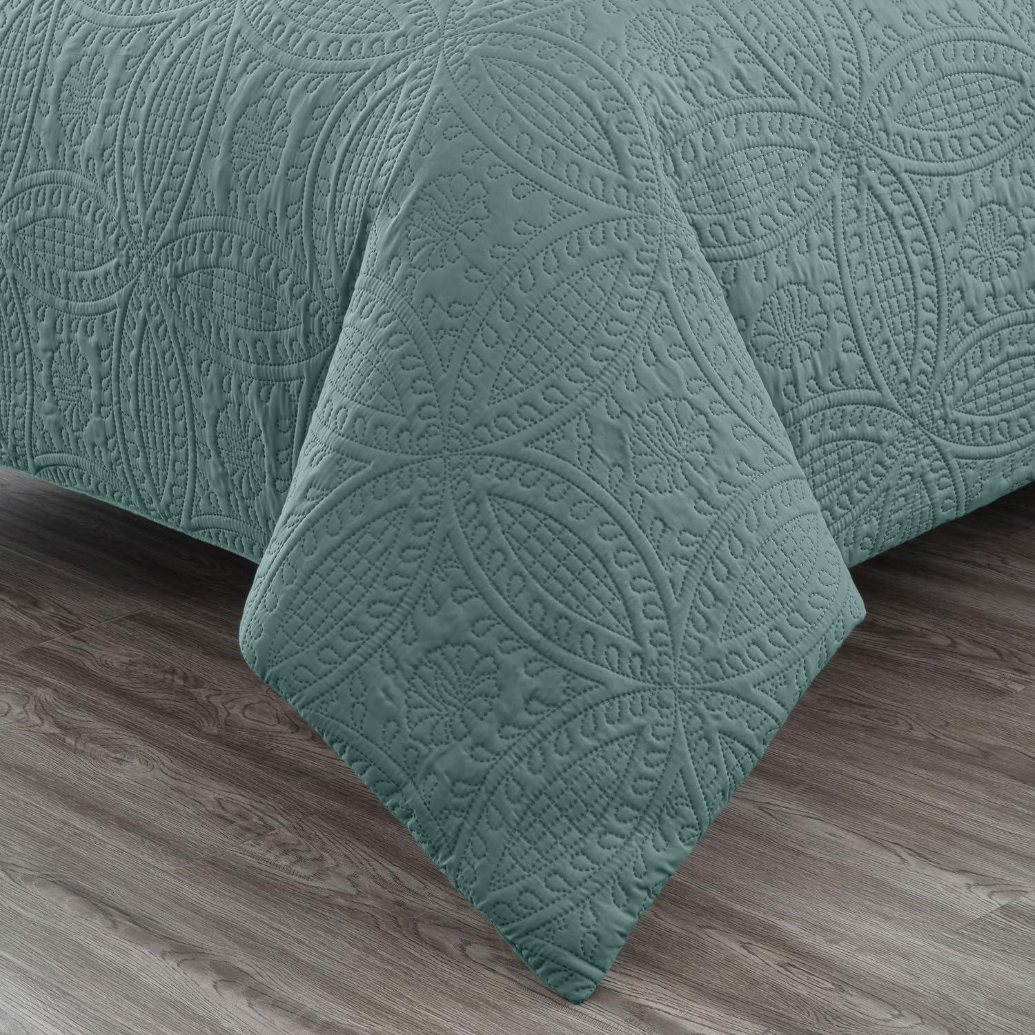 Chezmoi Collection Liam Microfiber 7 Piece Bed in a Bag Comforter Set