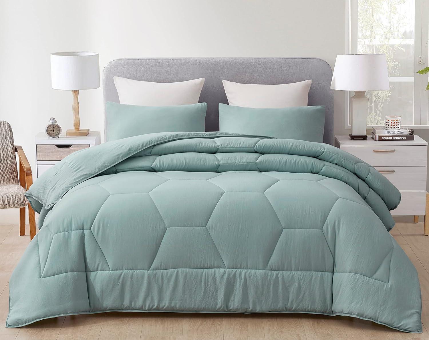 Aqua Twin Honeycomb Quilted Microfiber Comforter Set