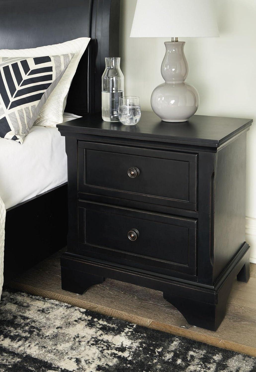 Chylanta Traditional Black 2-Drawer Nightstand with Bronze Knobs